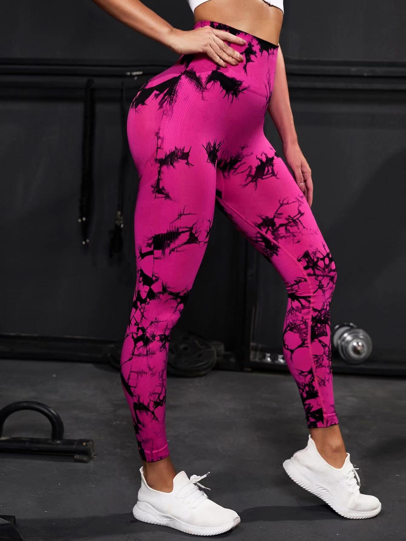 Hot Sale Tie Dye Peach Hip High Waist Yoga Pants Slim Scrunch Butt Quick Drying Breathable Fitness Yoga Leggings for Women